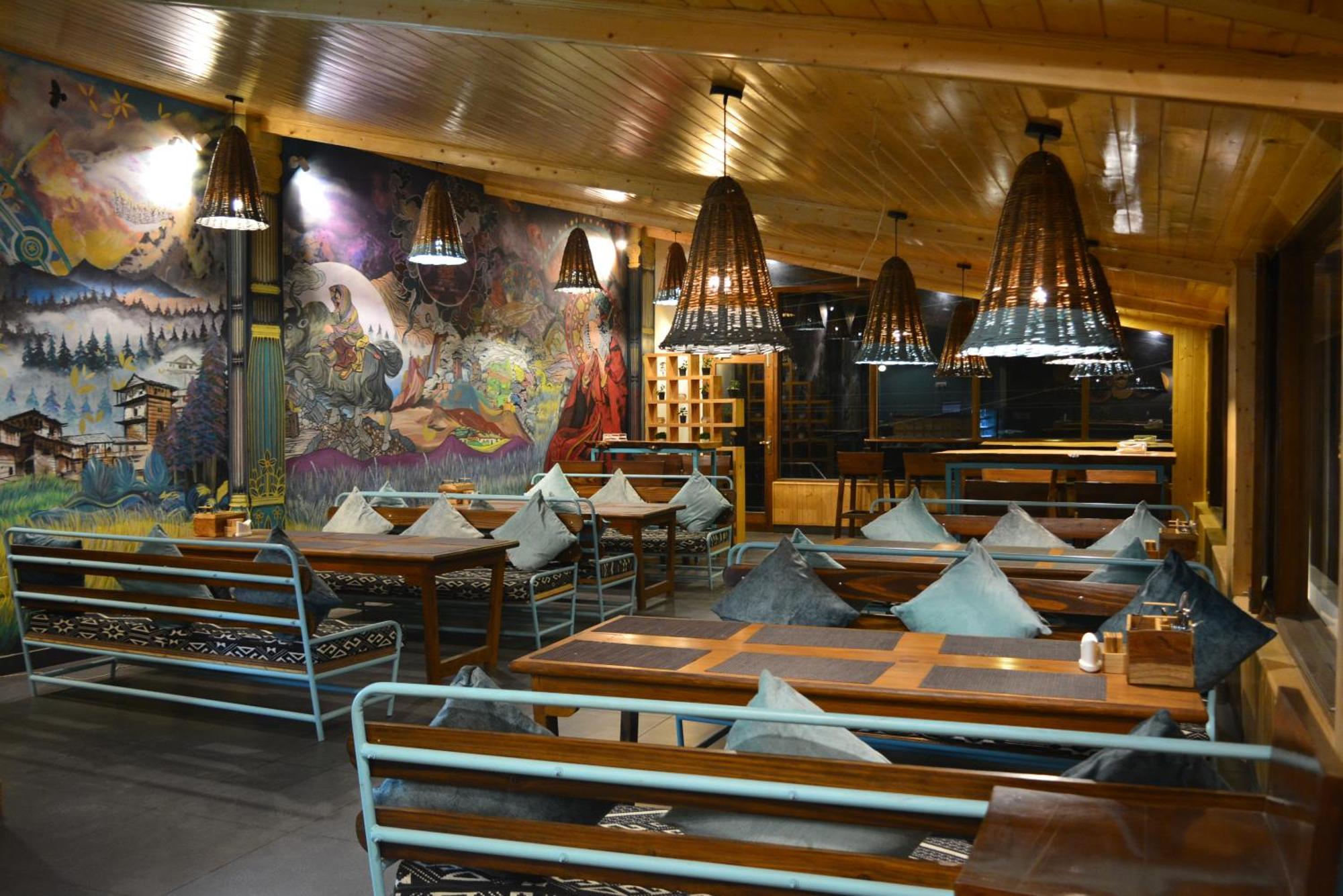 The Neelgiris Hotel Manali  Bagian luar foto